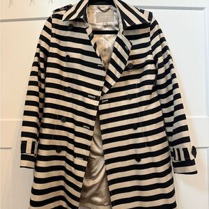 Banana Republic Women's Black and Cream Blazer